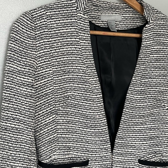 H&M Tweed Blazer Jacket Two Pockets Long Sleeves Black White Medium Large 10 - Picture 5 of 13